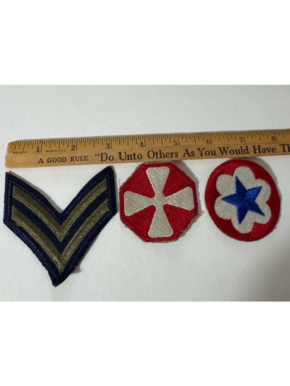 18 Vintage Military Insignia Patches & Pins Collection Embroidered Metal Badges - Picture 14 of 14